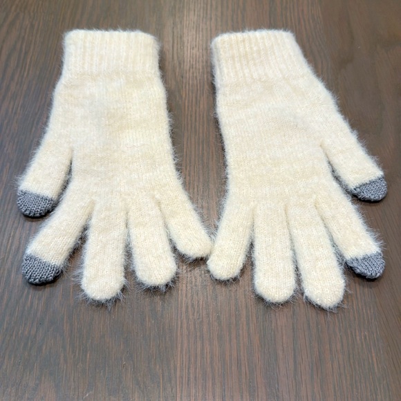 NWOT Women’s Anthropology Winter Gloves - Picture 4 of 5